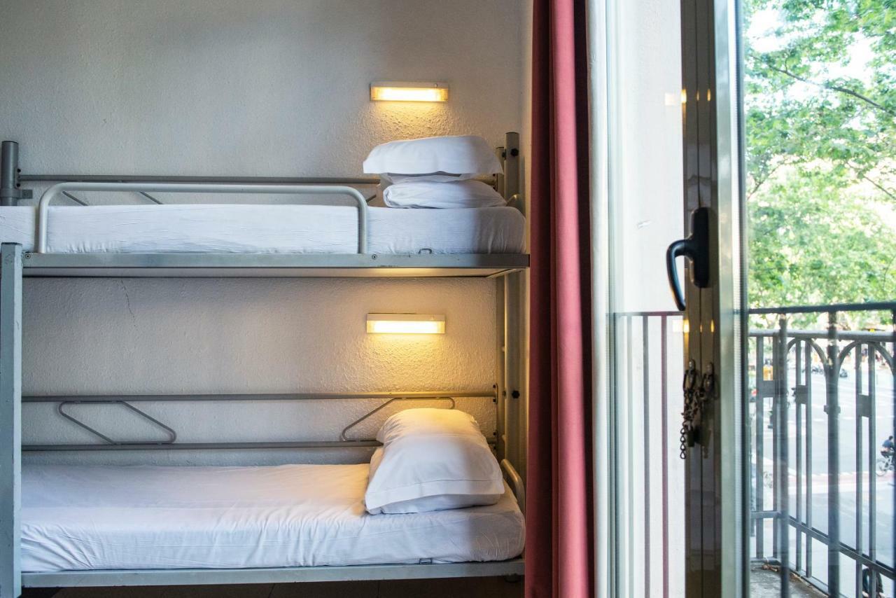Safestay Barcelona Passeig De Gracia (Adults Only) Exterior photo